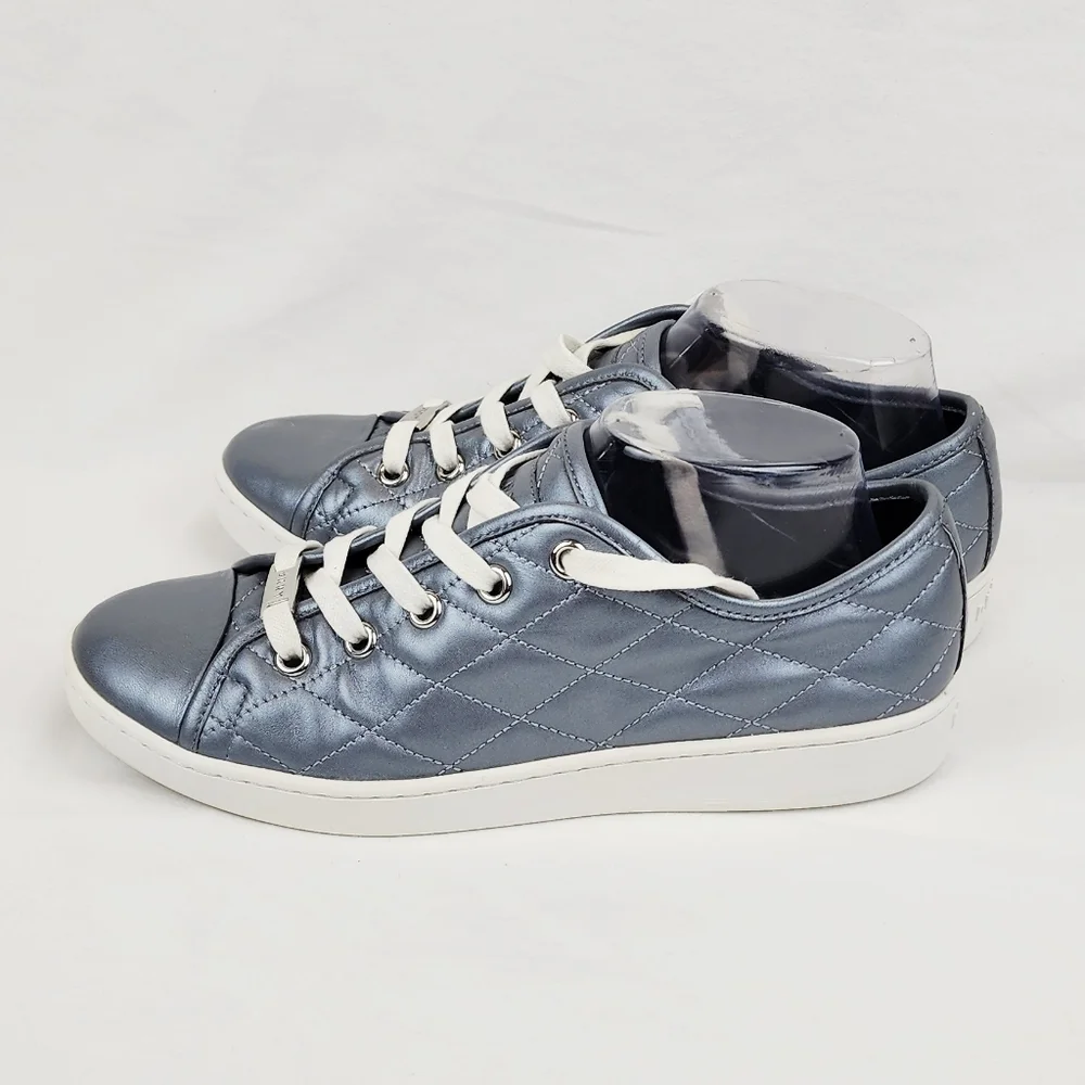 DKNY Grey Quilted Leather Lace Up Sneakers